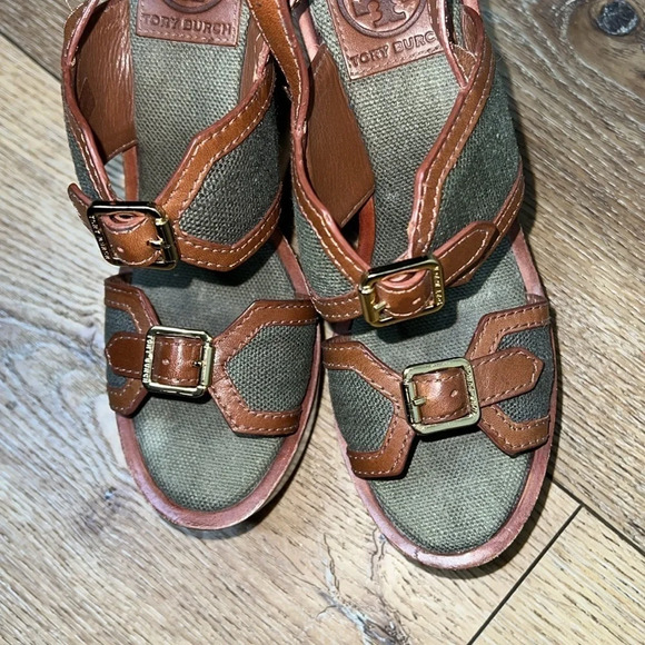 Tory Burch Olive Canvas & Brown Leather Wedge Sandals 7M - Picture 5 of 9